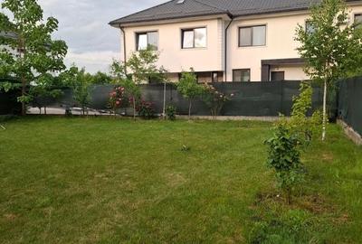 Apartament cu 4 camere decomandat în Corbeanca - 2