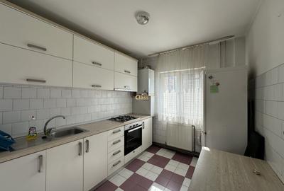 Apartament cu 2 camere decomandat, mobilat în Între Lacuri - 3