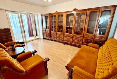 Apartament cu 2 camere decomandat, mobilat în Central