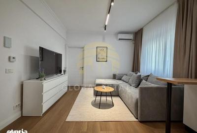 Apartament cu 2 camere semidecomandat în 1 Mai