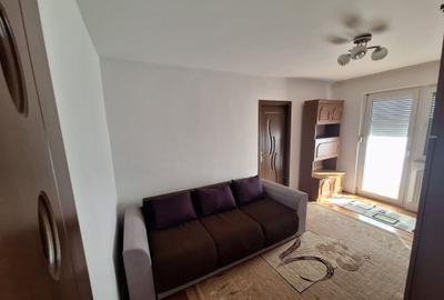 Apartament cu 2 camere nedecomandat în Aradul Nou