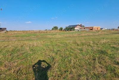 Teren de 652 mp, în Central - 3