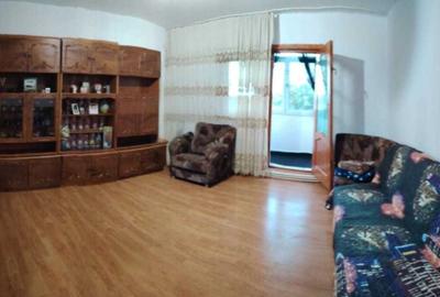 Apartament cu 3 camere decomandat în 1 Decembrie - 6