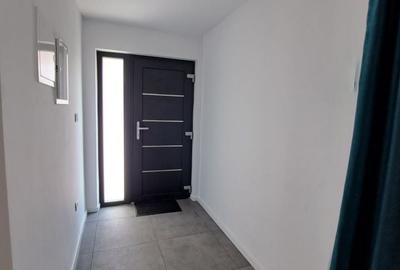 Casă cu 3 camere cu Teren 320 Mp în Central - 3