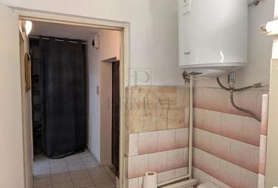 Garsonieră decomandată în Lunei