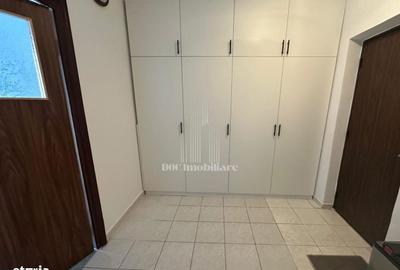 Apartament cu 2 camere semidecomandat, mobilat în Polonă - 2