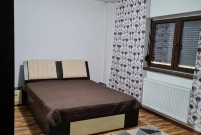 Apartament cu 3 camere decomandat în Central - 6
