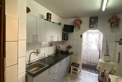 Apartament cu 2 camere decomandat în Lazaret - 1