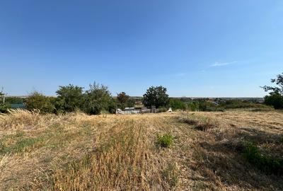 Teren Construcții intravilan de 860 mp, în Pielești