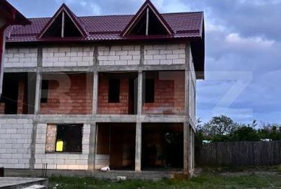 Casă cu 4 camere în Albești - 14