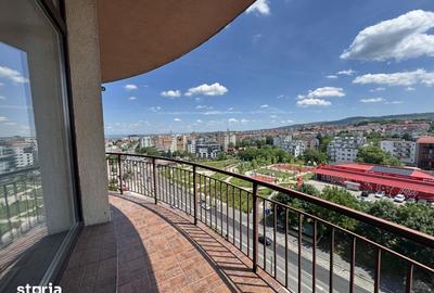Apartament cu 3 camere, mobilat în Zorilor