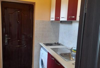 Garsonieră decomandată în Exterior Vest