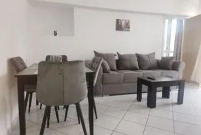 Apartament cu 2 camere decomandat în Romană