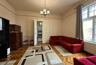 Apartament cu 3 camere semidecomandat în Boul Roșu - 2