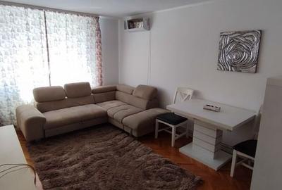 Apartament cu 2 camere decomandat în Micro 16 - 6