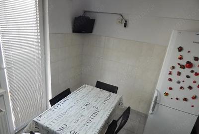 Apartament cu 2 camere semidecomandat în Berceni - 2