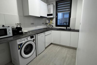 Apartament cu 2 camere semidecomandat, mobilat în Mamaia-Sat