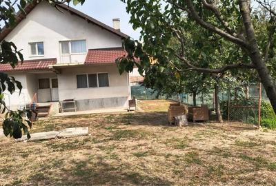 Casă cu 4 camere în Războieni - 8