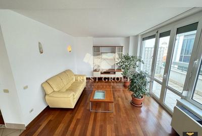 Penthouse cu 3 camere decomandat, mobilat în Arcul de Triumf