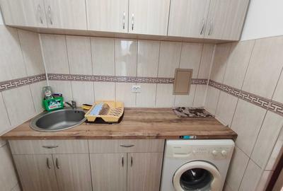 Apartament cu 2 camere nedecomandat, mobilat în Alexandru cel Bun