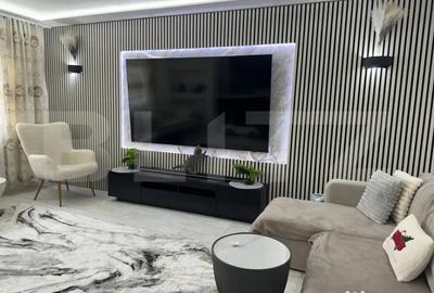 Apartament cu 4 camere decomandat în Central - 12