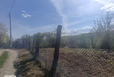 Teren de 554 mp, în Central - 1