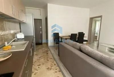 Apartament cu 3 camere semidecomandat, mobilat în Ghencea
