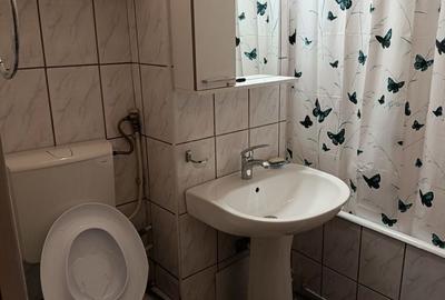 Apartament cu 2 camere decomandat în Prundu
