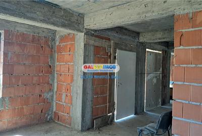 Casă cu 4 camere cu Teren 268 Mp în Est - 27