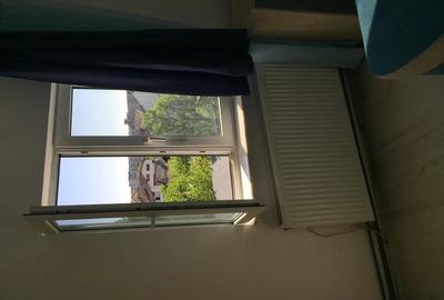 Apartament cu 3 camere semidecomandat în Florilor - 4