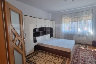 Apartament cu 3 camere decomandat, mobilat în Florilor