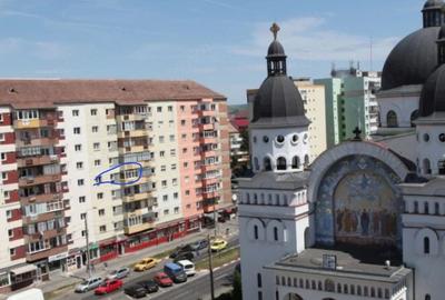 Apartament cu 2 camere decomandat în Sub Arini
