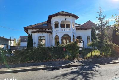Casă cu Teren 2150 Mp în Central - 8
