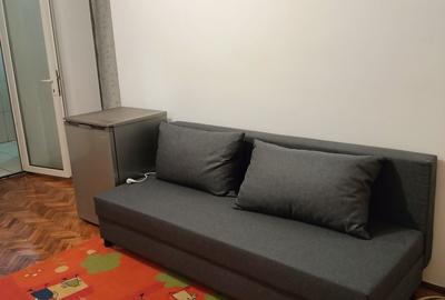 Apartament cu 2 camere semidecomandat în Rogerius