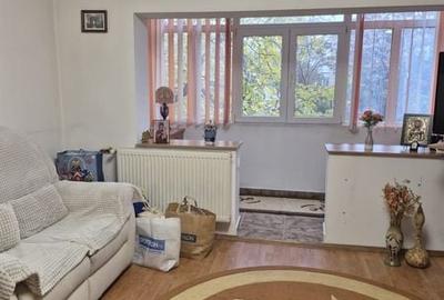 Apartament cu 2 camere decomandat în Rahova - 7