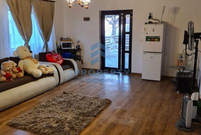 Casă cu 2 camere cu Teren 1700 Mp în Călugăreni