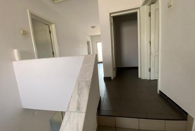 Casă individuală cu 5 camere cu Canalizare în Giulești - 2