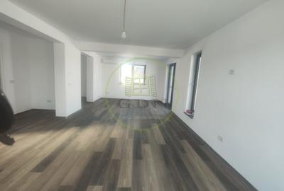 Casă individuală cu 4 camere cu Teren 340 Mp în Malu Mare - 3