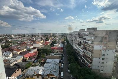 Apartament cu 2 camere decomandat în Republicii