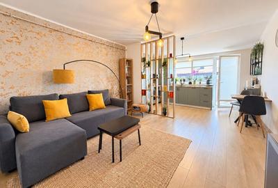 Apartament cu 2 camere semidecomandat, mobilat în Sânpetru