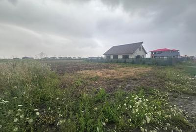 Teren de 650 mp, în Uzina 2