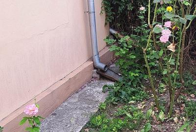 Casă cu 3 camere cu Teren 240 Mp în Central