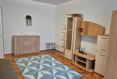 Apartament cu 2 camere decomandat în Tudor