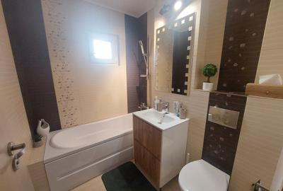Apartament cu 3 camere decomandat în Central - 5