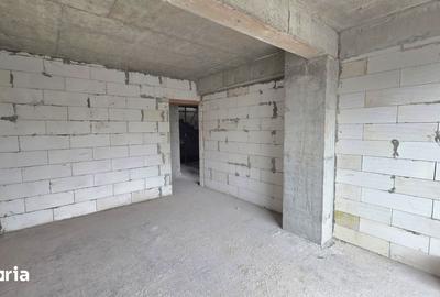 Garsonieră decomandată în Nicolina - 3