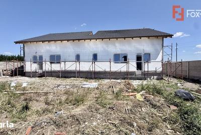 Casă cu 3 camere cu Teren 334 Mp în Moșnița Nouă