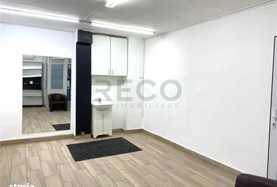 Spațiu comercial, de 23 mp, în Central