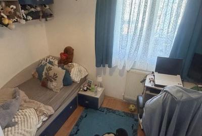 Apartament cu 4 camere decomandat în Ludoș - 2