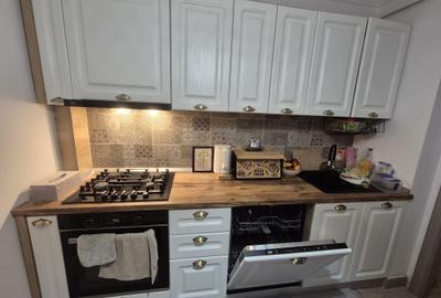 Apartament cu 2 camere decomandat în Trivale - 6