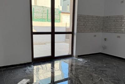Casă cu 4 camere în Dobroești